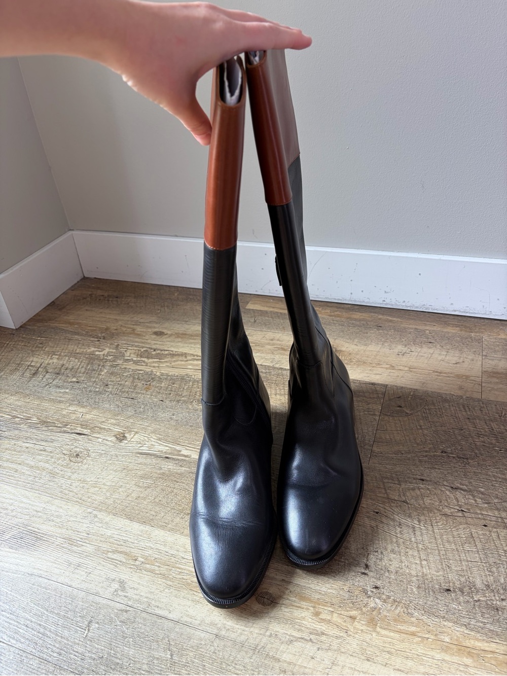 J. Crew Classic Leather Two Tone Riding Boots Size 9.5 - Picture 6 of 14